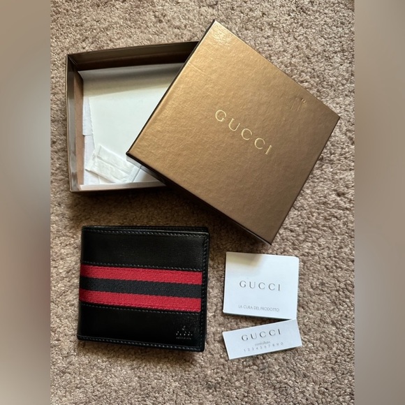 Gucci Bags Nwt Authentic Gucci Mens Leather Wallet W Box